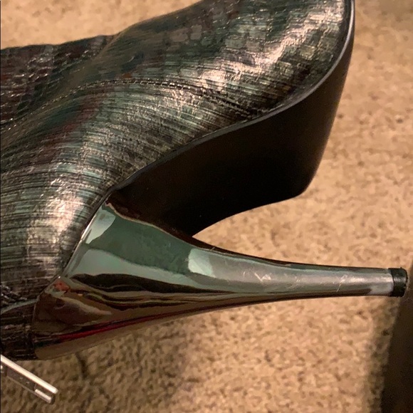 Awesome booties! - Picture 7 of 8